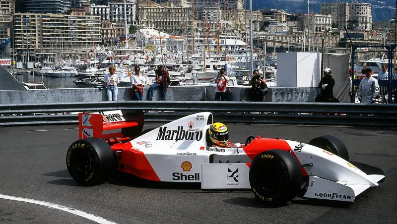 Ayrton Senna: El inigualable Rey de Mónaco y la mística de la perfección sobre el asfalto