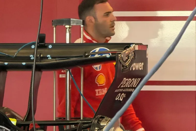 Ferrari busca revancha en Silverstone y devela los secretos mecánicos de su alerón "Macarena"