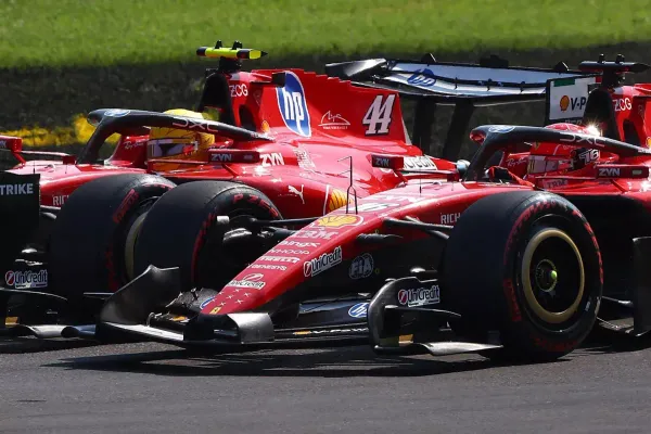 Leclerc admite que fue "demasiado lejos" frente a Hamilton en Monza