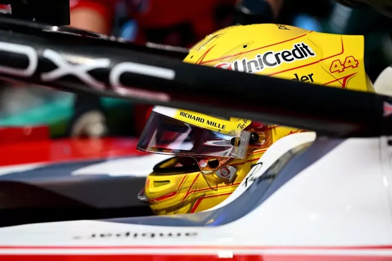 Lewis Hamilton anticipa un duro desafío para Ferrari en Silverstone: "El déficit podría duplicarse"