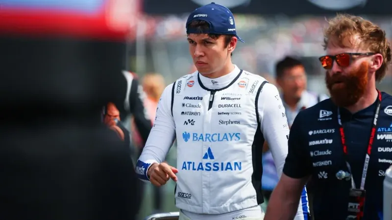 Oficial: Alex Albon continuará en Williams la próxima temporada