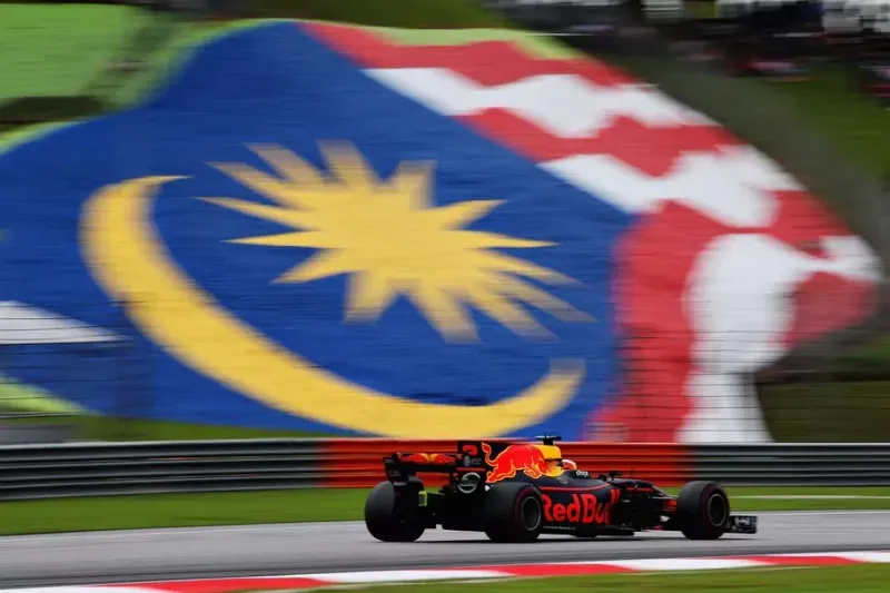 Pirelli hace frente a un calendario caótico: el desafío "a ciegas" de Sepang y el desarrollo de los neumáticos 2027 en Hungría