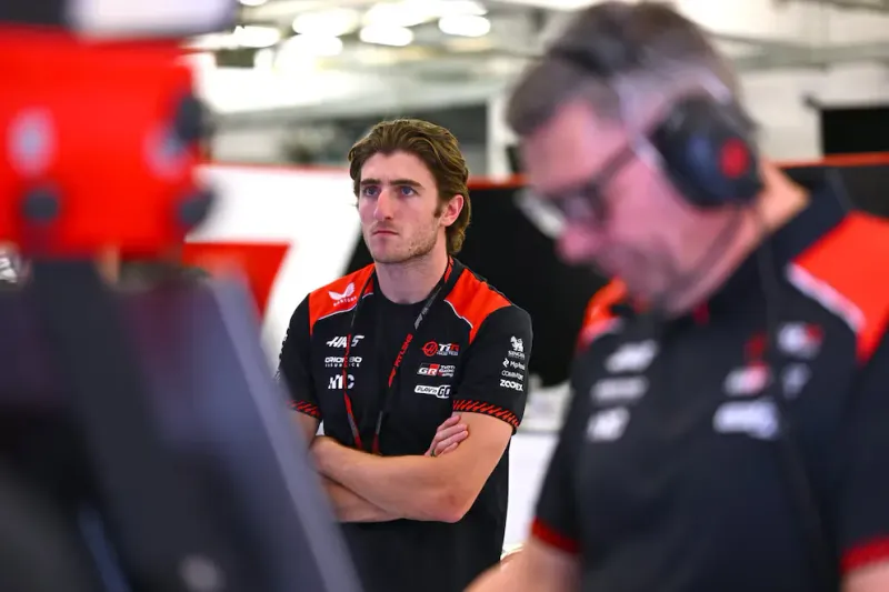 ¿Regreso inminente? Jack Doohan acecha el asiento de Esteban Ocon en Haas tras un quiebre interno