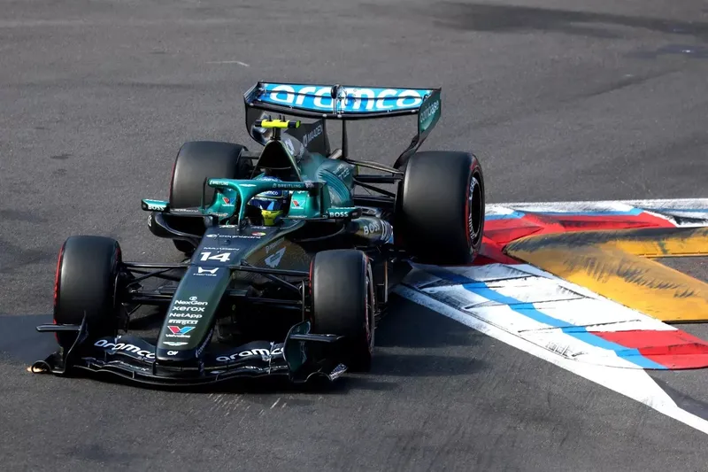 Steiner hunde a Aston Martin y sugiere que deberían descender a la Fórmula 2