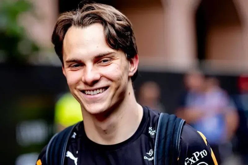 ¿Trueque histórico en 2027? Rumores vinculan a Verstappen y Piastri en un intercambio bomba