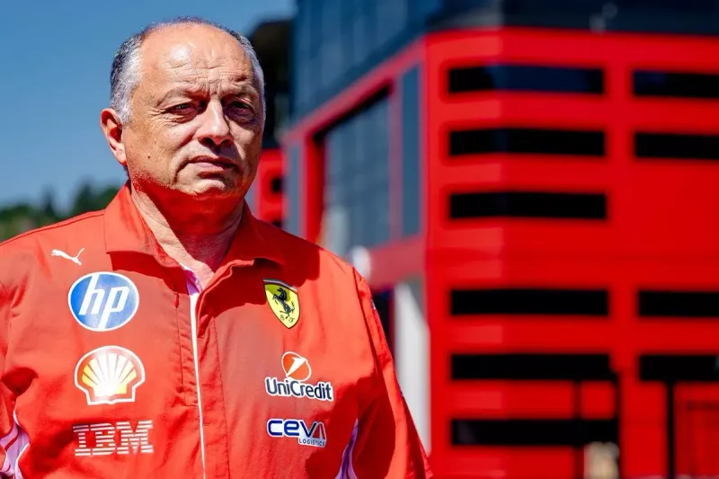 Vasseur responde con dureza a Wolff: "Cuando nosotros desarrollamos, nos acusan de hacer trampa"